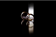 ARA GUELPH STUDIO PHOTOGRAPHY Logo