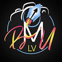BoothMeUp LV  Logo